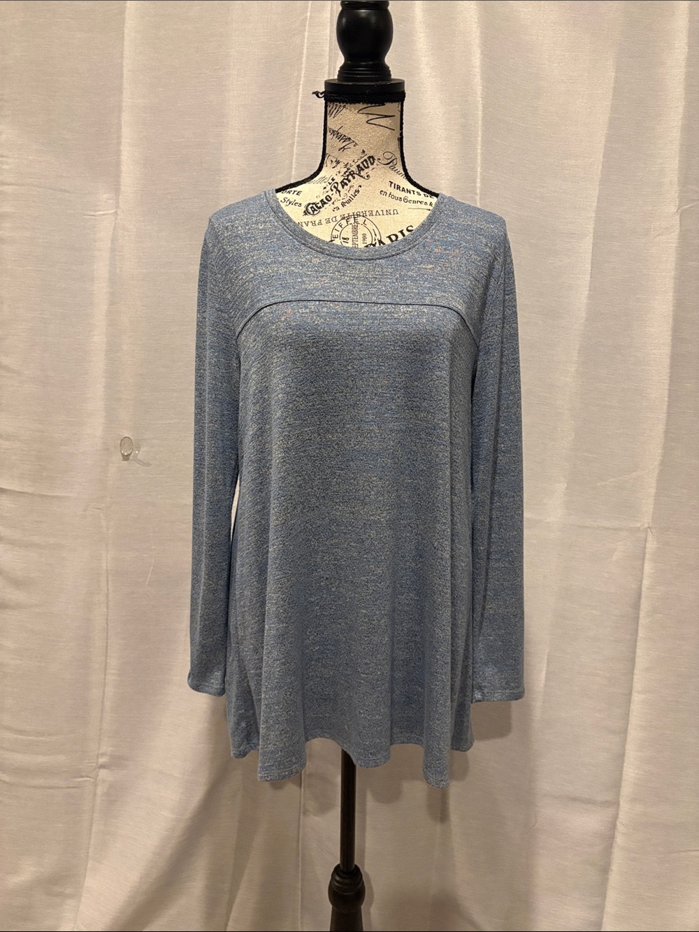 Soma Light Blue Long-Sleeve Scoop Neck Top Sz M